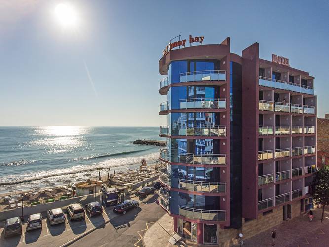 Sunny Bay Hotel