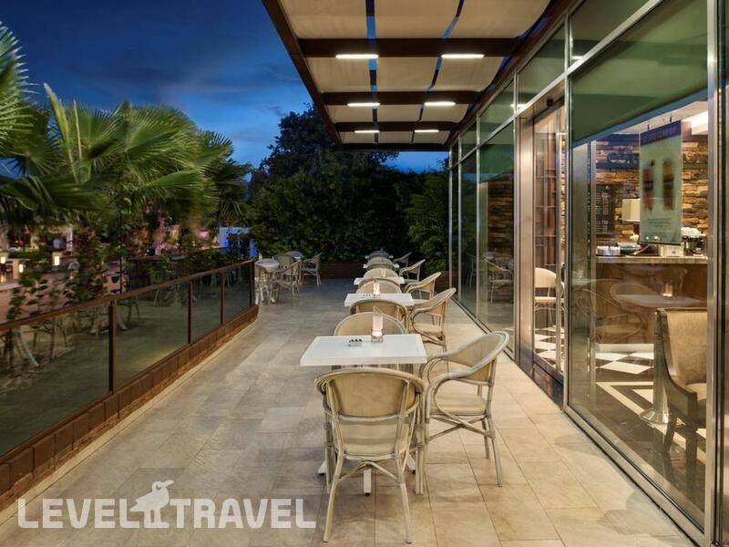 Фотография Elite World Hotel (Adults Only 14+)