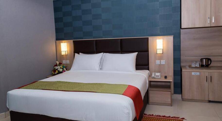 Florida Square Hotel