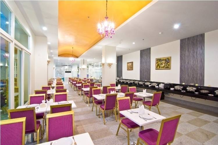 Grand Bella Hotel
