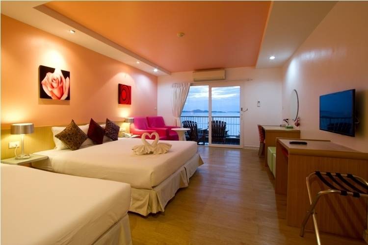Grand Bella Hotel