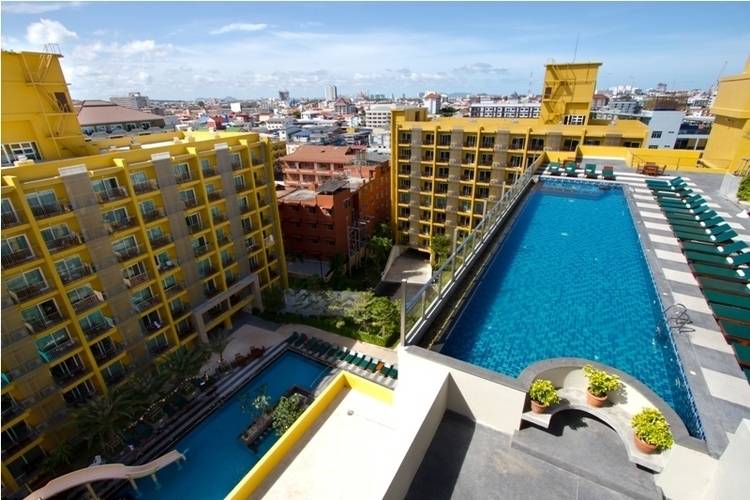 Grand Bella Hotel