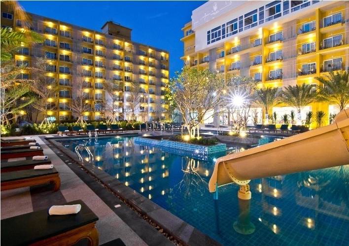 Grand Bella Hotel