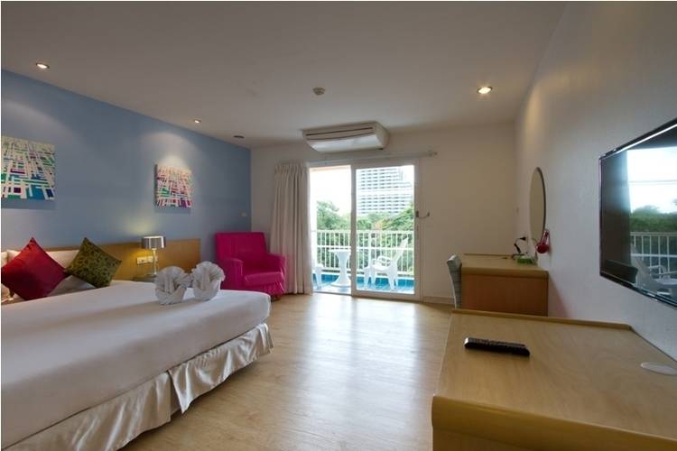 Grand Bella Hotel