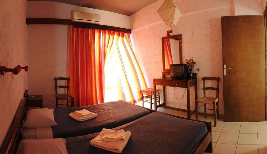 Violetta Hotel