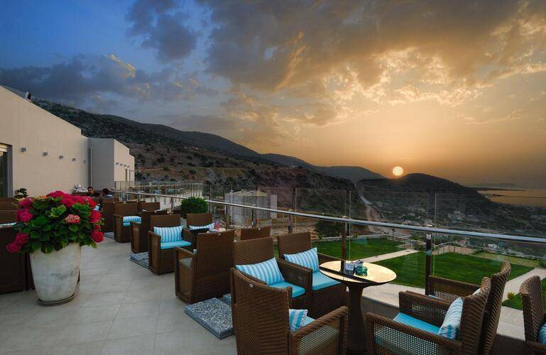 Royal Heights Resort