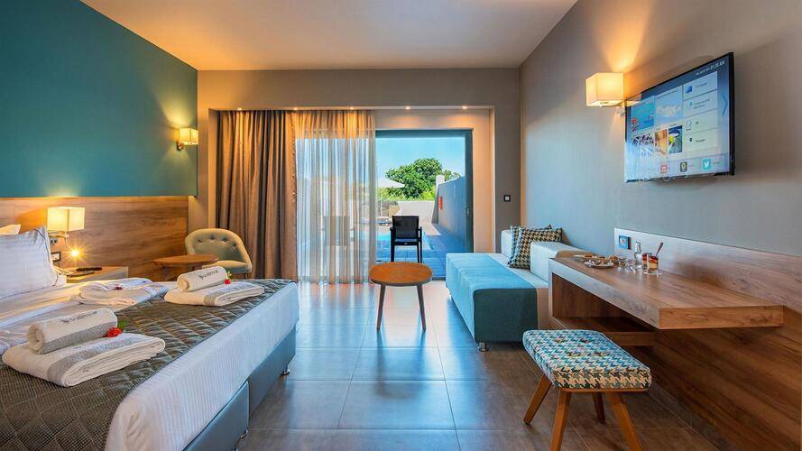 Solimar Aquamarine Hotel