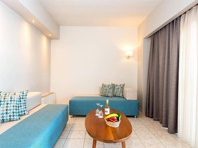 Solimar Aquamarine Hotel