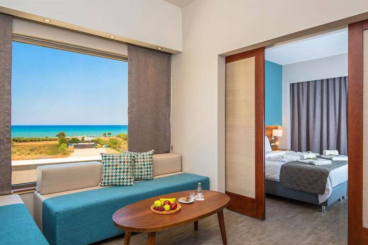 Solimar Aquamarine Hotel