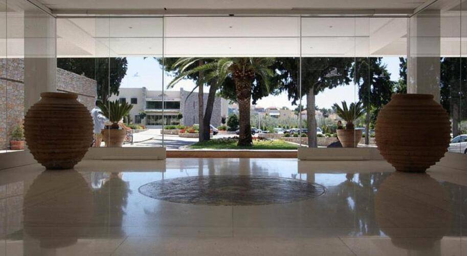 Aks Porto Heli Hotel