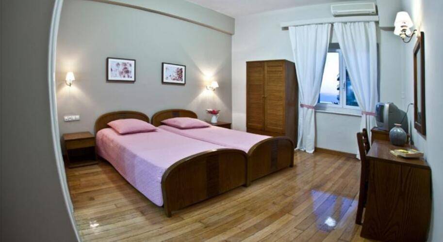 Vassilikon Hotel