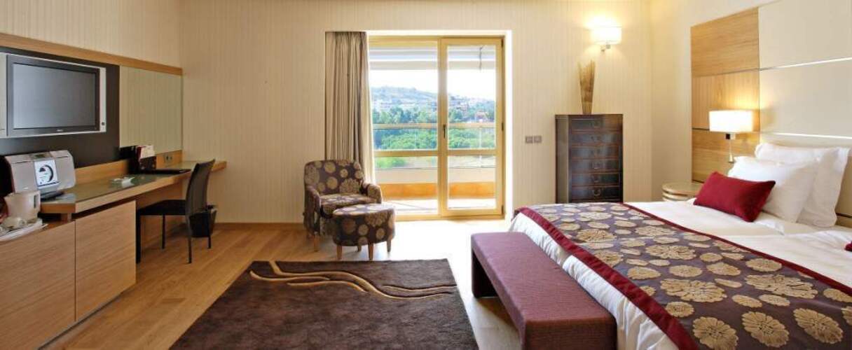 Divani Apollon Suites Hotel