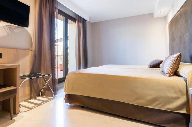 Gran Hotel Barcino — фото 10