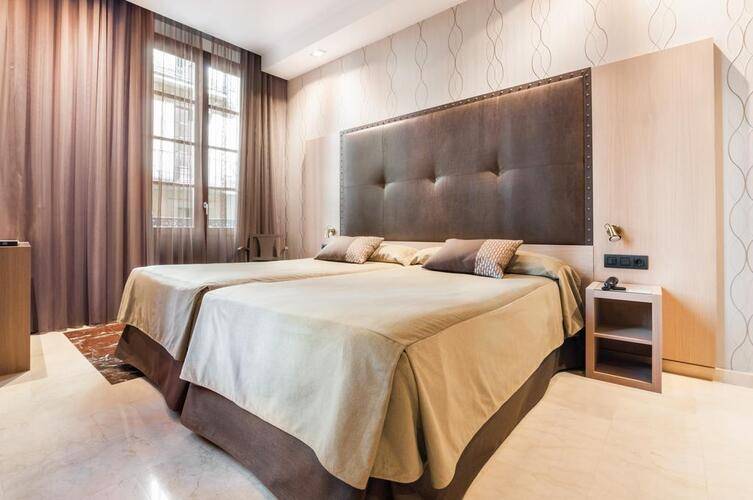Gran Hotel Barcino — фото 17