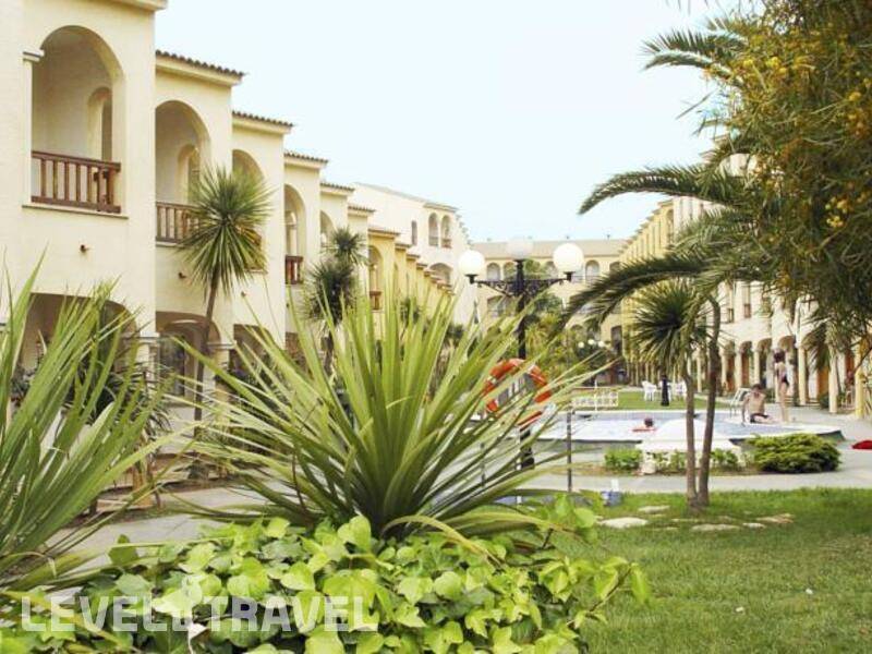 Фотография Jardines Del Plaza Aparthotel