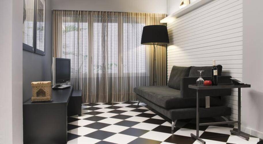 Gran Derby Suite Hotel — фото 13