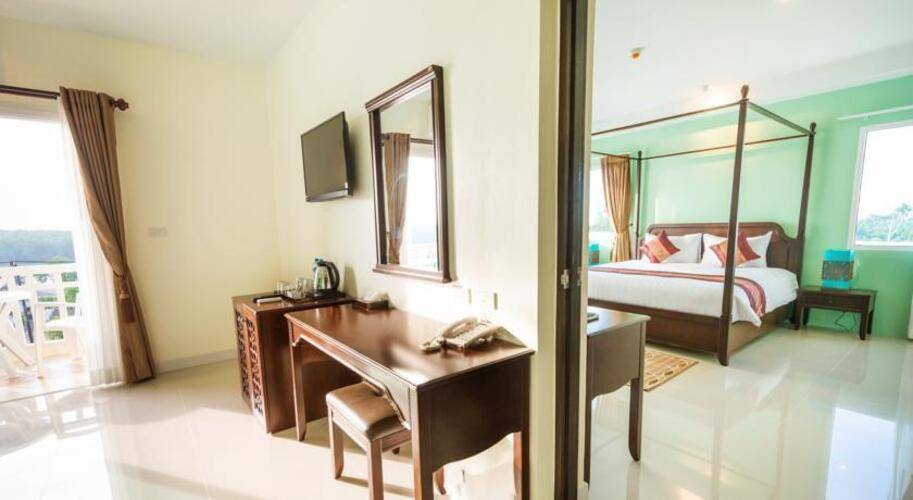 Krabi Front Bay Resort