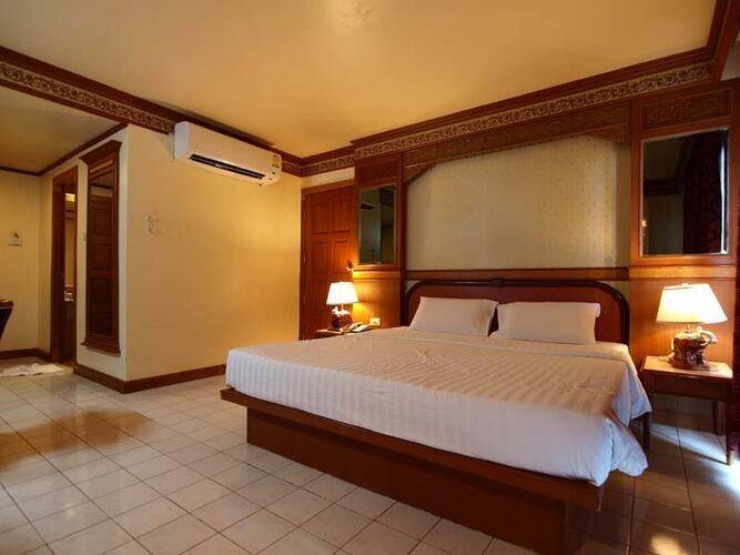 Phi Phi Hotel