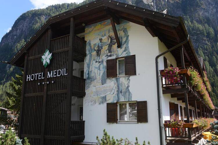 Medil Hotel