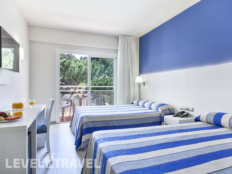 Фотография Oasis Park Hotel