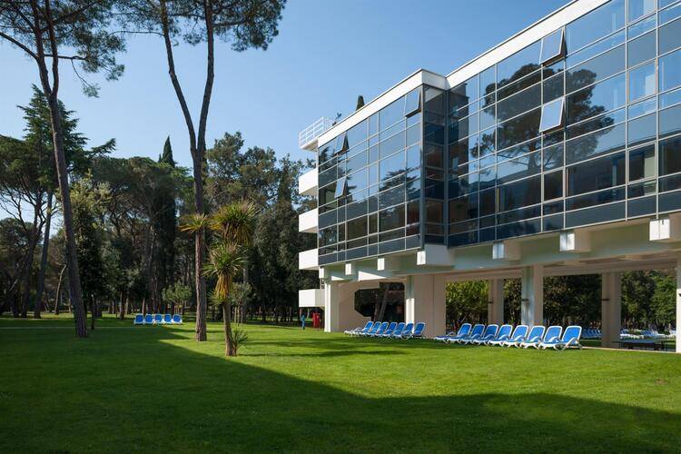 Eden Hotel
