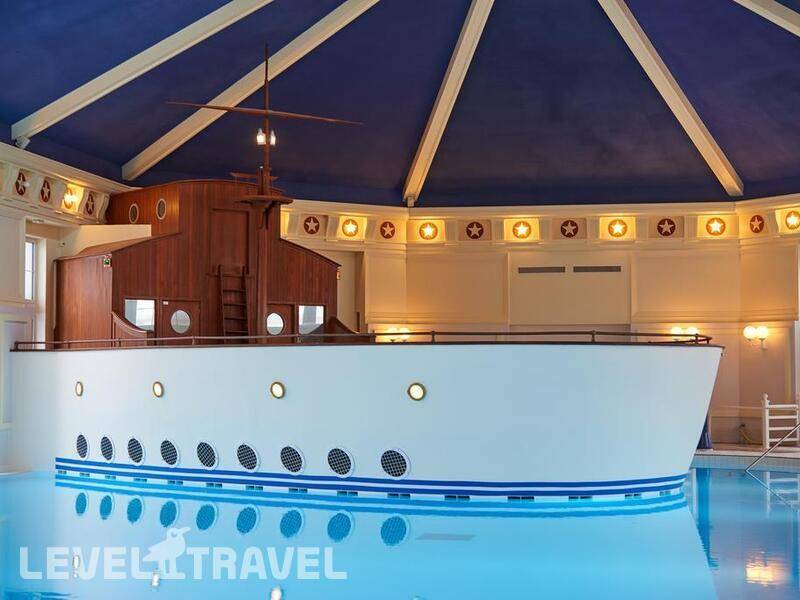 Фотография Disney’S Newport Bay Club