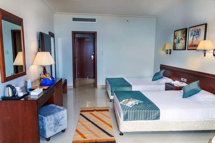 Elysees Premier Hotel