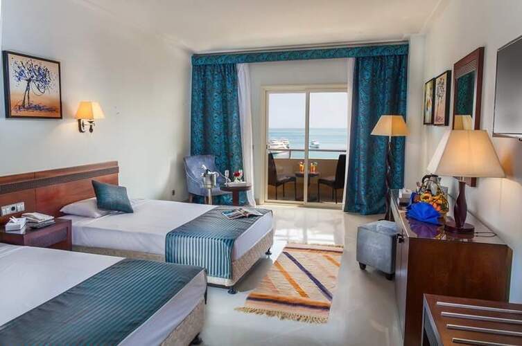 Elysees Premier Hotel