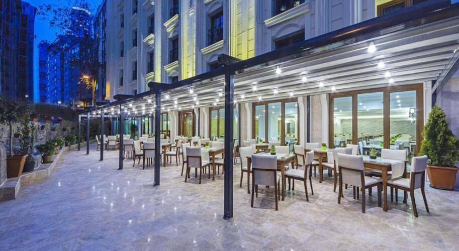 Lausos Palace Hotel