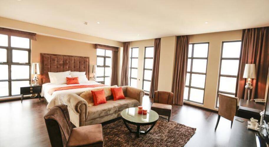 Sanouva Hotel