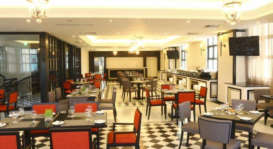 Sanouva Hotel