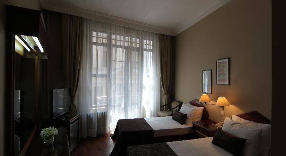 Vardar Palace Hotel