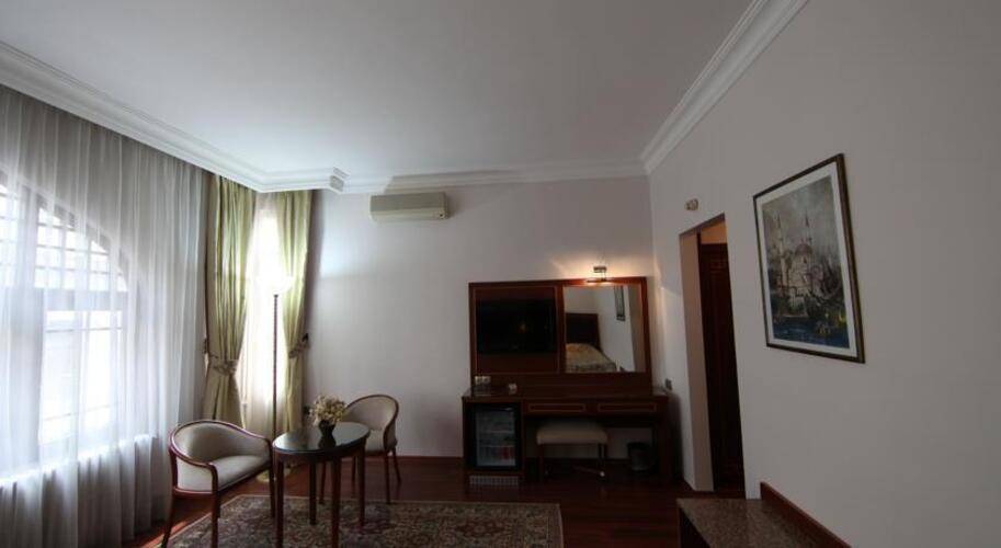 Vardar Palace Hotel