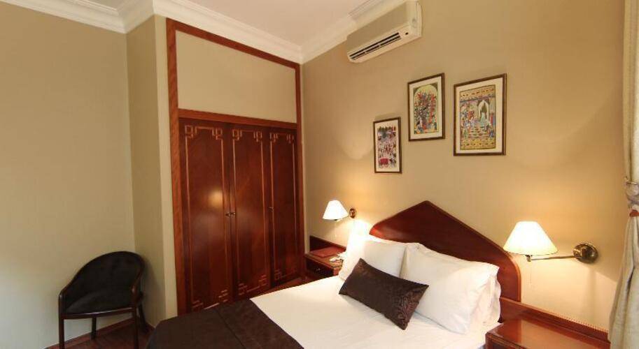 Vardar Palace Hotel
