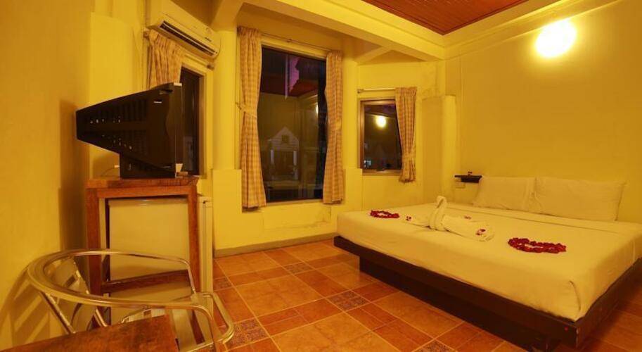 Relax Guest House
