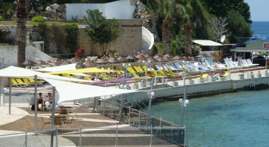 Marti Beach Hotel