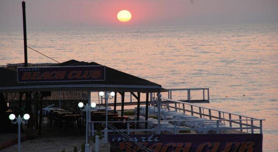 Marti Beach Hotel