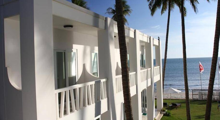 Surf 4 You Residence Hotel