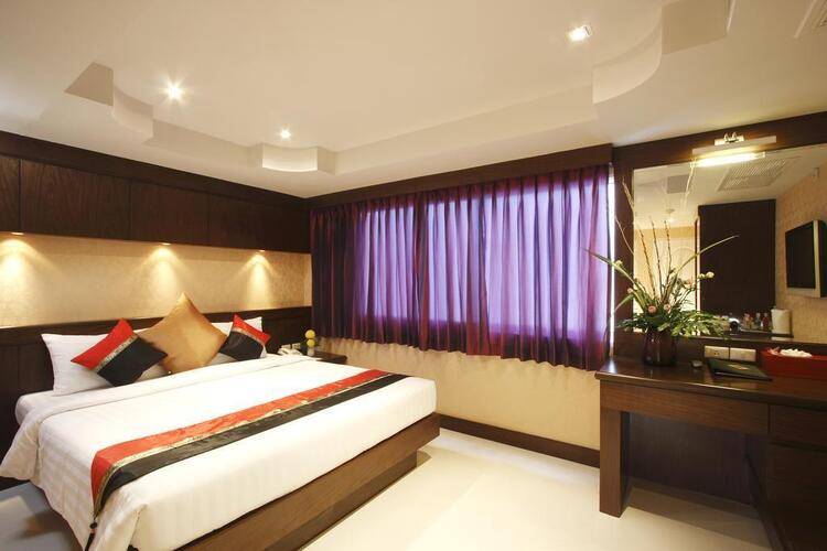 Rayaburi Hotel