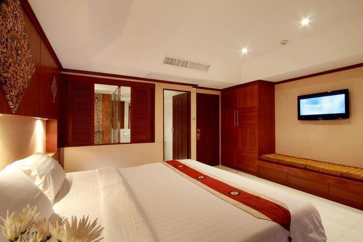 Rayaburi Hotel