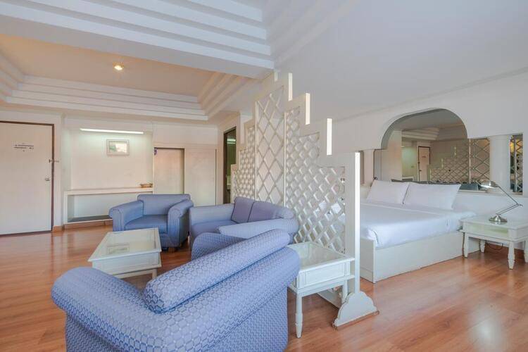 Mike Hotel Pattaya