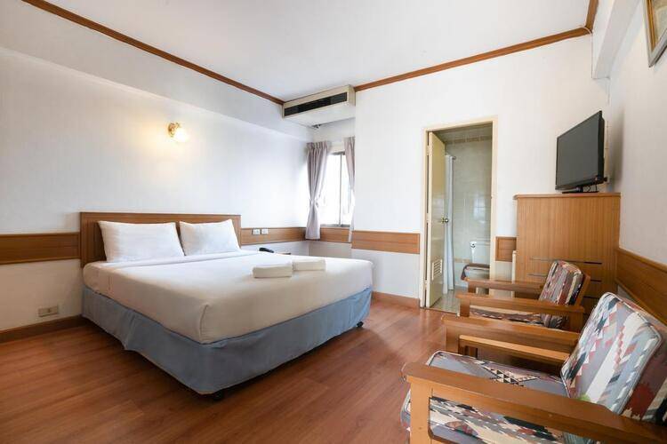 Mike Hotel Pattaya