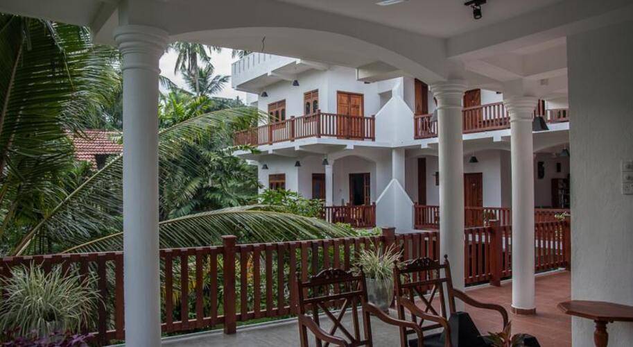 Nor Lanka Hotel
