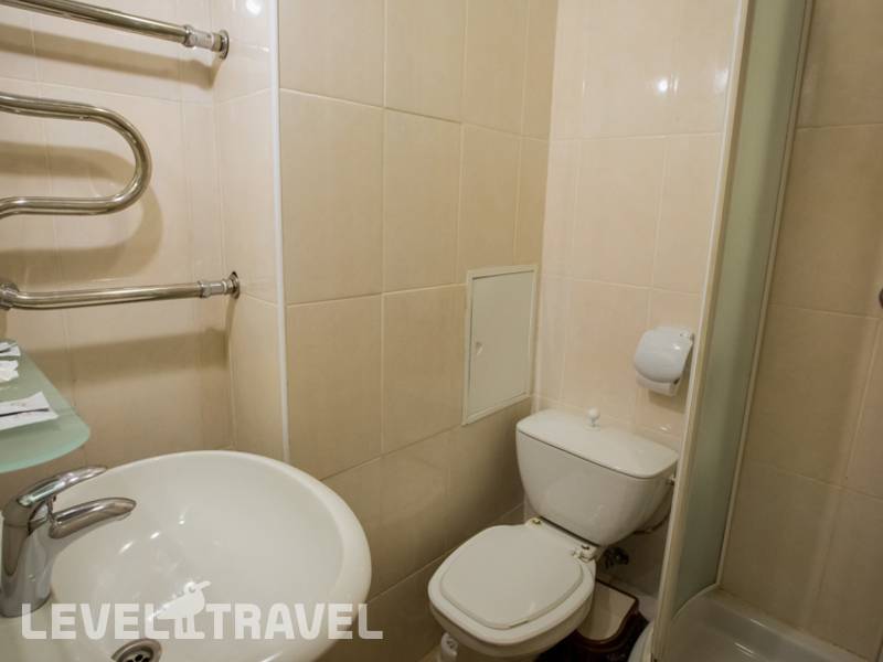 Фотография Garden Hills Hotel 3