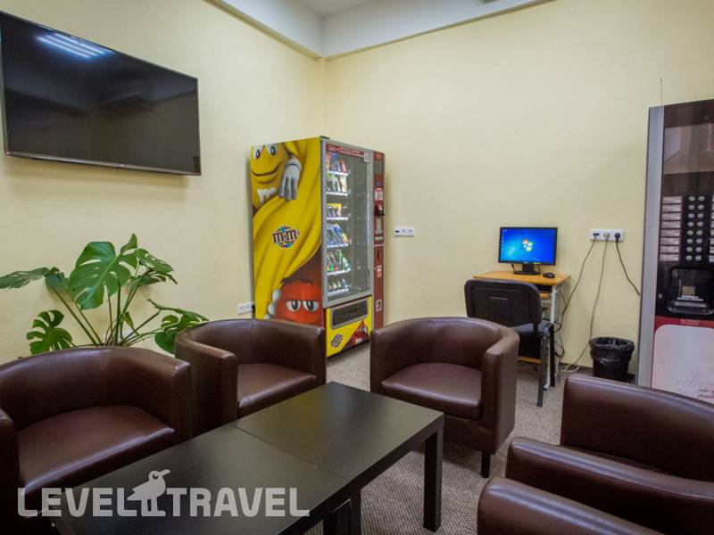 Фотография Garden Hills Hotel 3