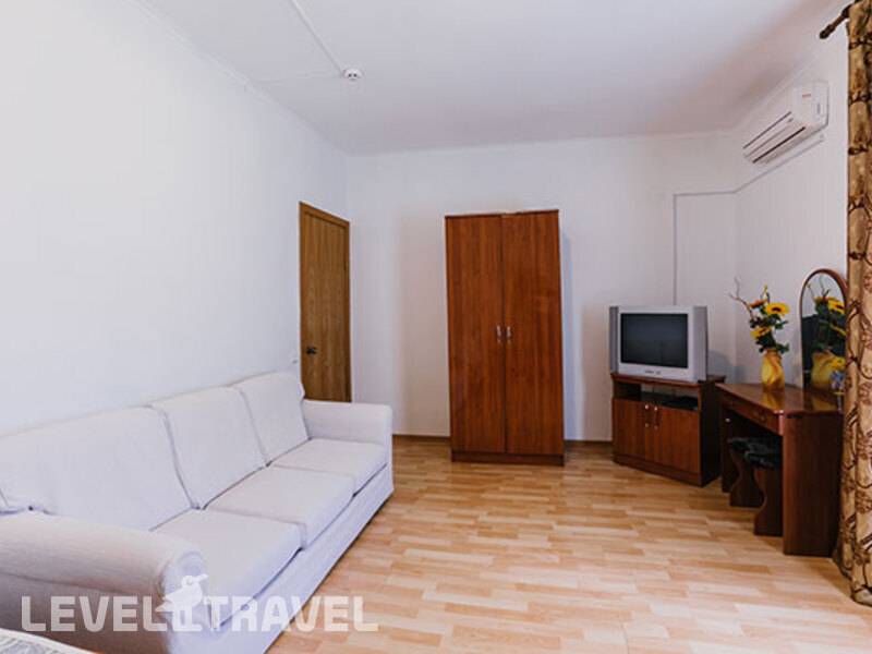 Фотография AZIMUT Здоровье Солнечный