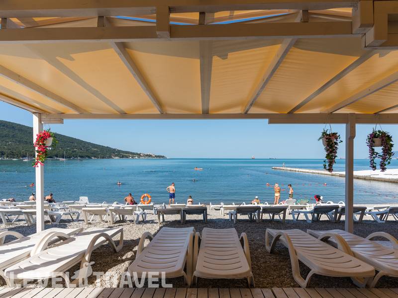 Фотография AZIMUT Здоровье Солнечный Фотография AZIMUT Здоровье Солнечный