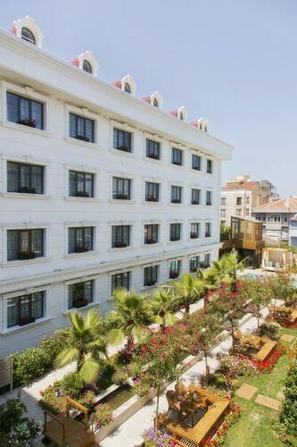 Sura Hagia Sophia Hotel