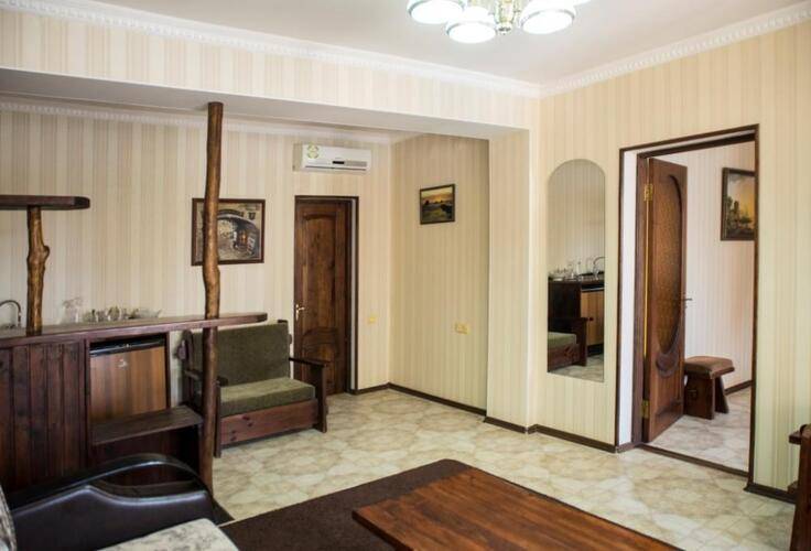 Отель Бастион
