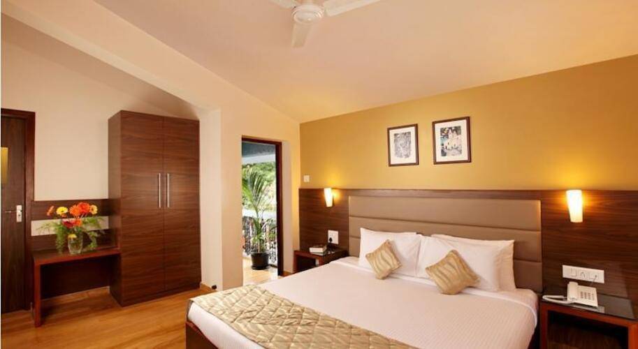 The Hawaii Comforts Hotel